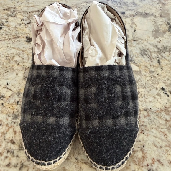 CHANEL Black and Gray Plaid Espadrilles